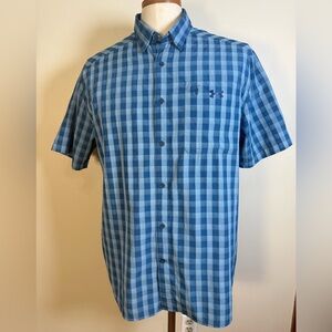 Under Armour XL Mens Button Blue Plaid HeatGear Lightweight Shirt Short Sleeve